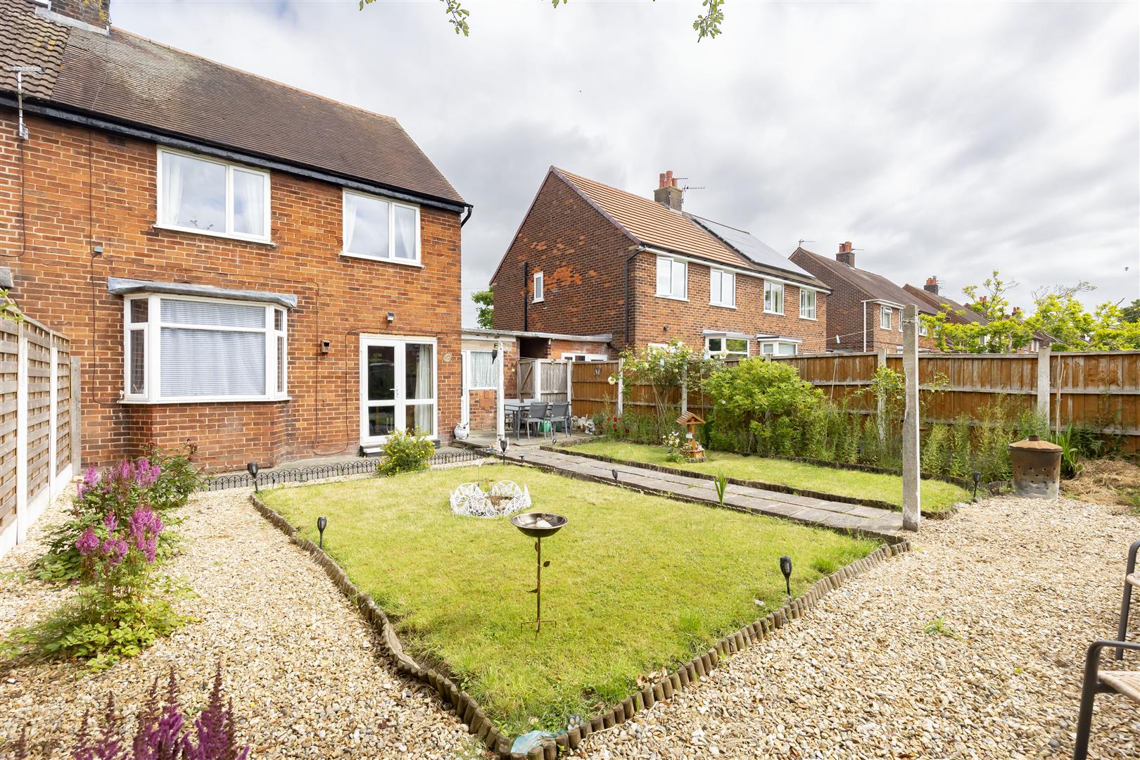 Leadale Road, Leyland